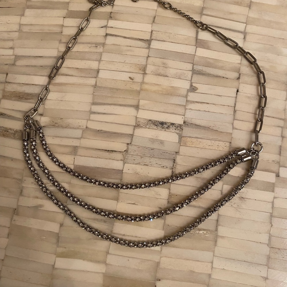Ann Taylor Elegant Silver tone Chain Necklace